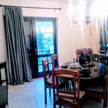 Villa Victoria Gradac  Exteriör bild